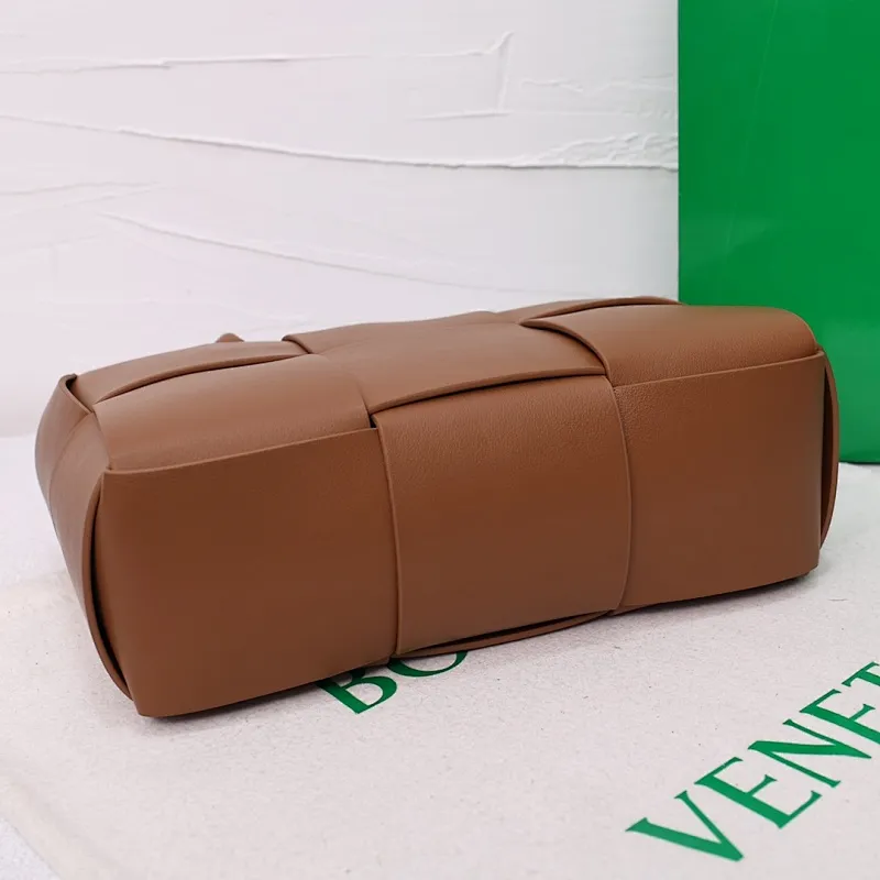 All Categories Official Website "Brand Women's Bags" Women's Bags 💙 BV 2025 Official Website New BV Crossbody Bag
